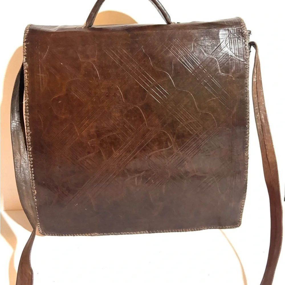 Handmade unisex Brown Leather Men's Shoulder Bag